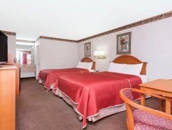 Travelodge By Wyndham Chattanooga/Hamilton Place Exterior photo